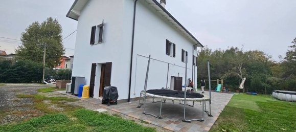 3 Schlafzimmer Villa in Modena, Italy, Nr. 172828 19
