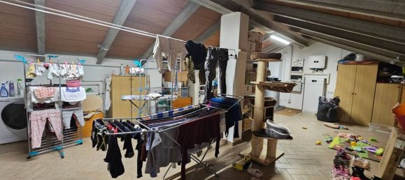 3 Schlafzimmer Villa in Modena, Italy, Nr. 172828 15