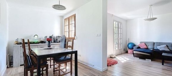 2 bedrooms House in Saint-Etienne-du-Rouvray, France No. 354917 3