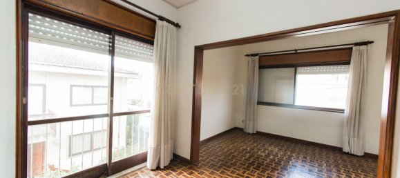 6 bedrooms Villa in Porto, Portugal No. 124651 10