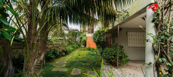 6 bedrooms Villa in Porto, Portugal No. 124651 2