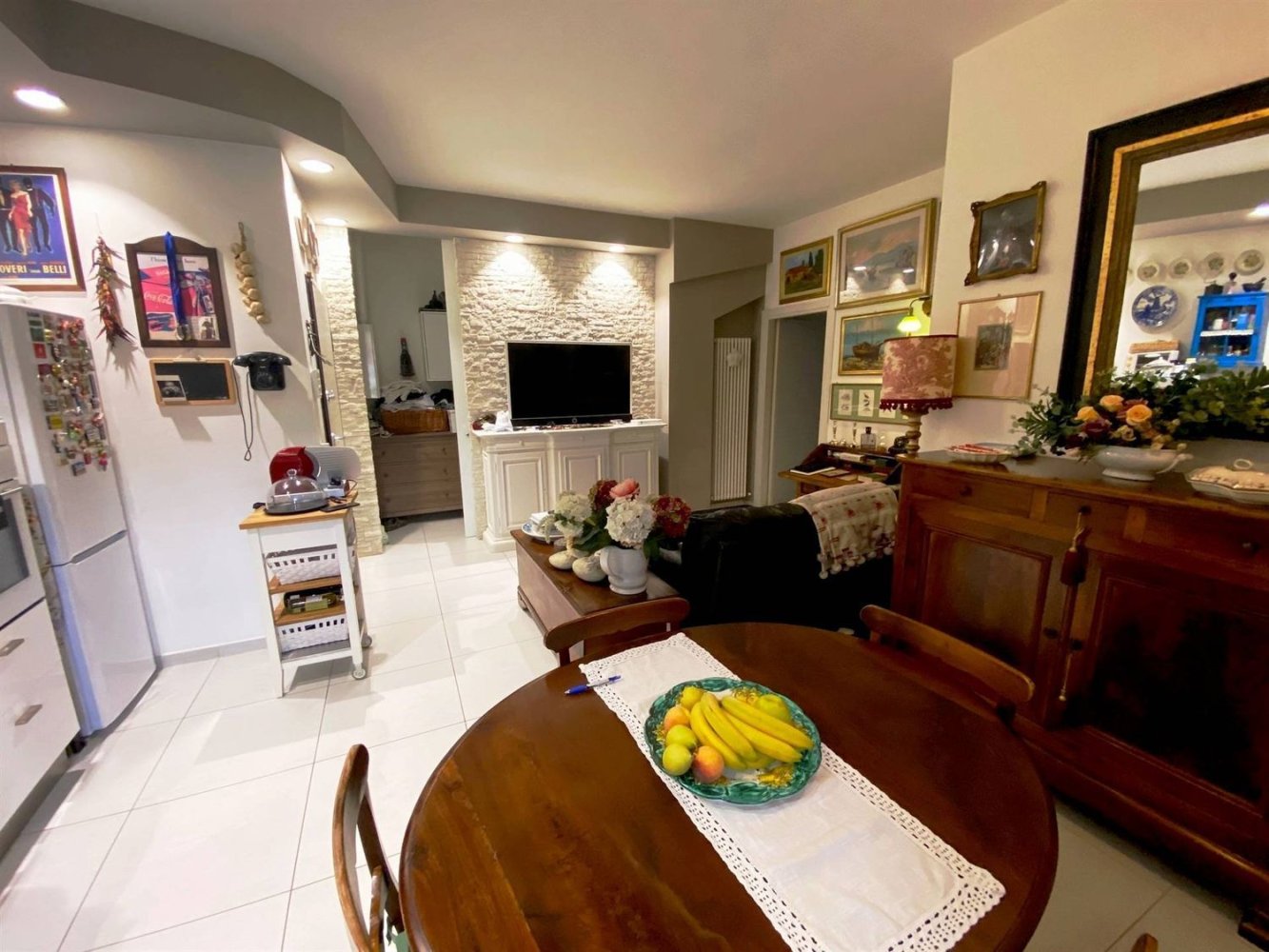 3 rooms Apartment in San Severino Marche, Italy No. 169287