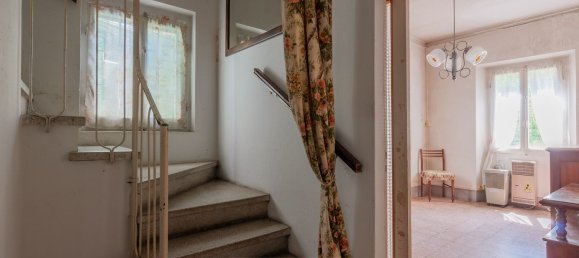 8 rooms House in Castel d'Aiano, Italy No. 285605 6