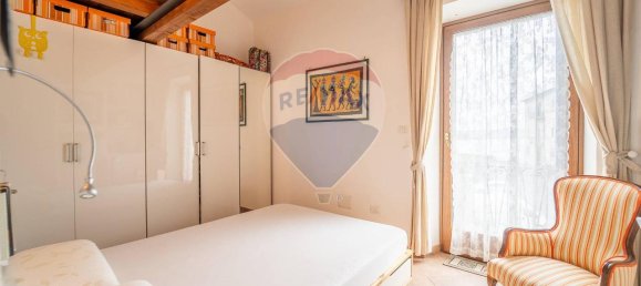 3غرفة شقة في Capodimonte, Italy رقم 16440 21