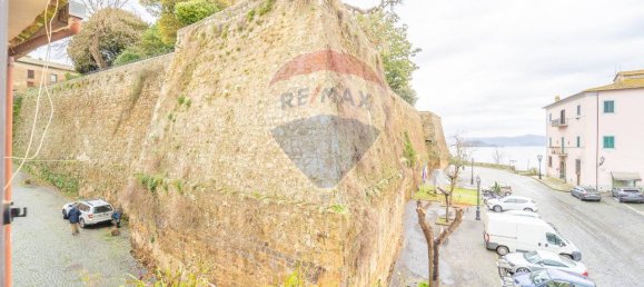 3غرفة شقة في Capodimonte, Italy رقم 16440 24