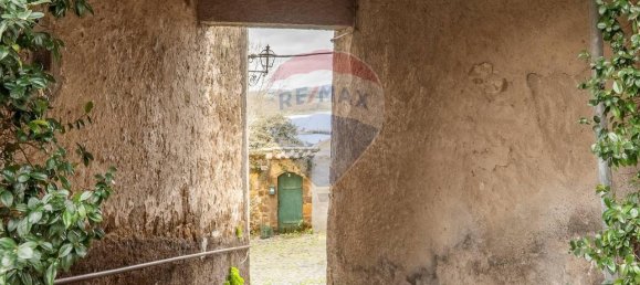 3غرفة شقة في Capodimonte, Italy رقم 16440 29