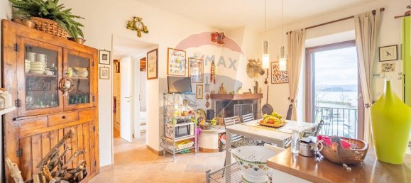 3غرفة شقة في Capodimonte, Italy رقم 16440 2