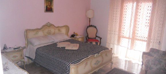 Apartamento de 4 dormitorios en Montespertoli, Italy No. 323155 9