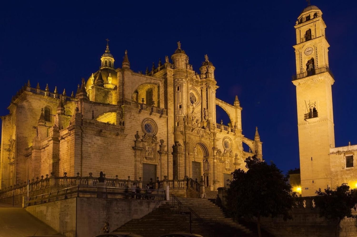 Apartamento T3 em Jerez de la Frontera, Spain N.º 157704