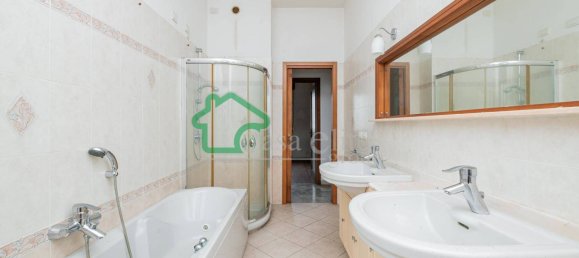 3 bedrooms Villa in Crema, Italy No. 205214 45