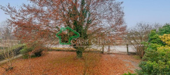 3 bedrooms Villa in Crema, Italy No. 205214 20