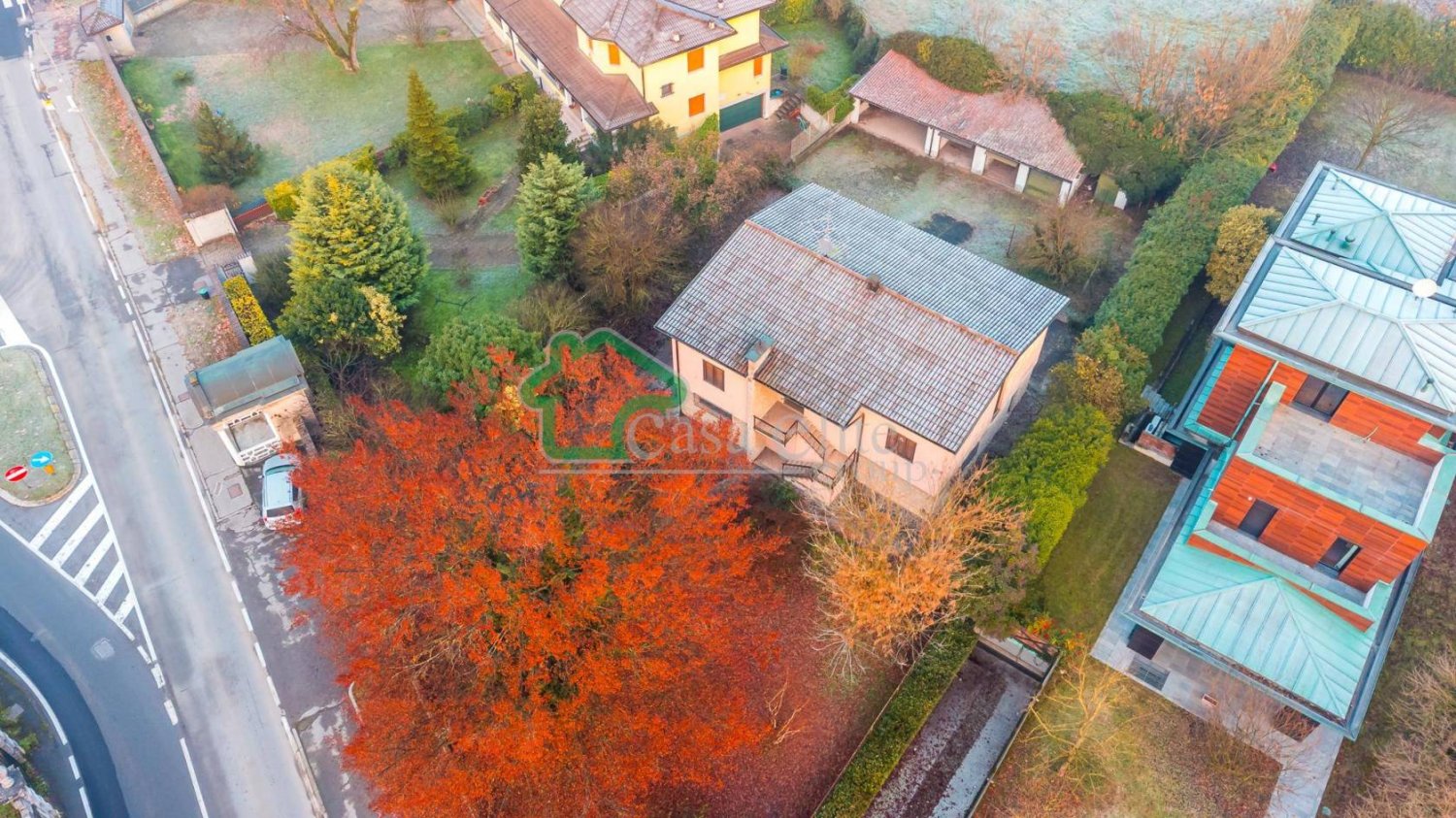 3 bedrooms Villa in Crema, Italy No. 205214