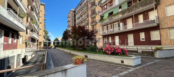 1 bedroom Apartment in Milan, Italy No. 319917 17