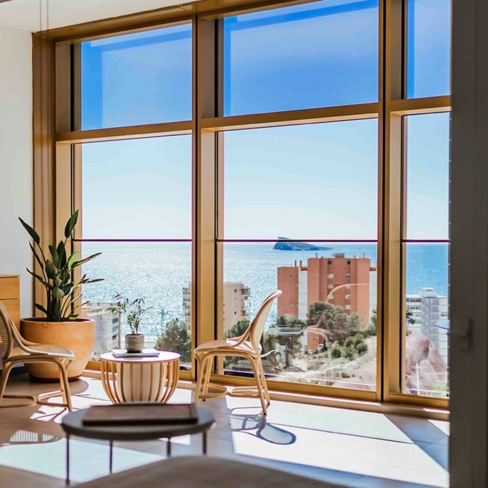 4 bedrooms Apartment in Benidorm, Spain No. 2549