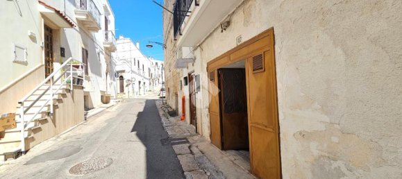 1 room Garage in Ceglie Messapica, Italy No. 263985 4