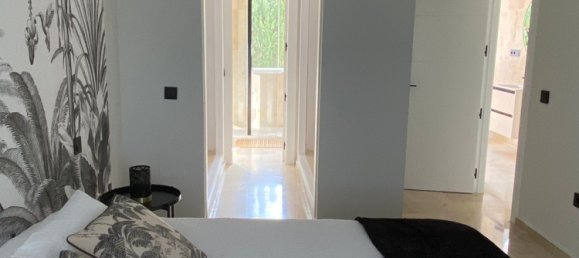 Apartamento de 2 dormitorios en Marbella, Spain No. 81119 9