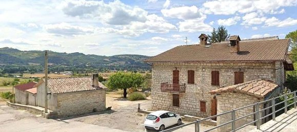5 bedrooms Apartment in Gubbio, Italy No. 364024 14