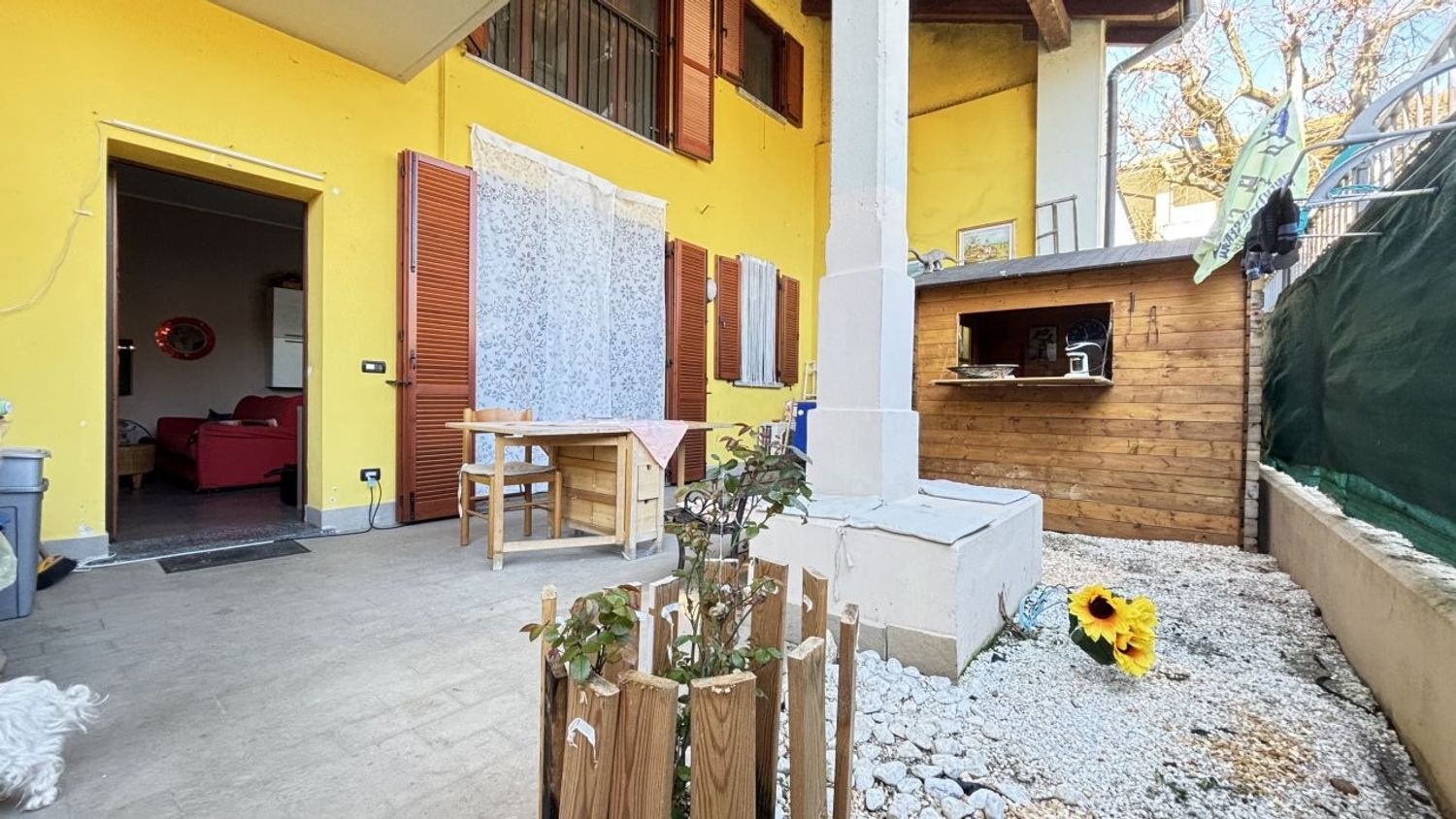 Studio in Vermezzo con Zelo, Italy No. 96671