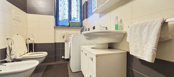 Studio in Vermezzo con Zelo, Italy No. 96671 11