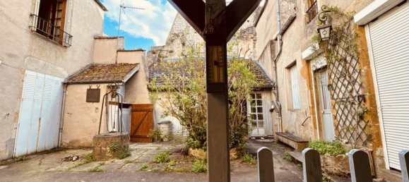 5 Schlafzimmer Haus in Vezelay, France, Nr. 304762 7