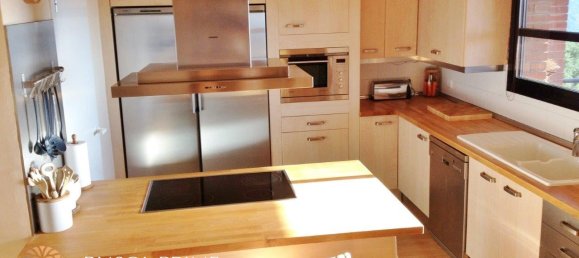 Villa T4 em Barcelona, Spain N.º 60 3