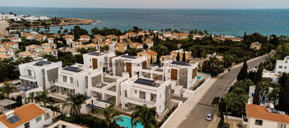 5 bedrooms Villa in Protaras, Cyprus No. 1403 4