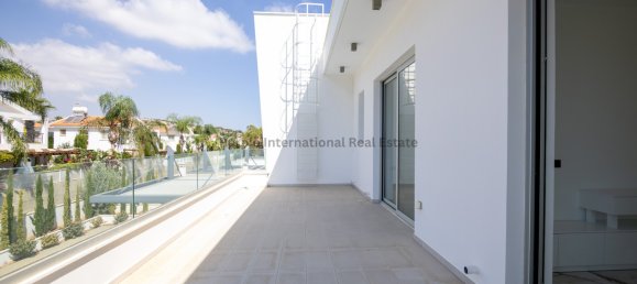 5 bedrooms Villa in Protaras, Cyprus No. 1403 4