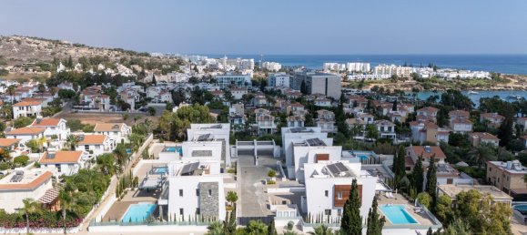 5 bedrooms Villa in Protaras, Cyprus No. 1403 15