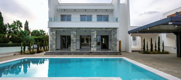 5 bedrooms Villa in Protaras, Cyprus No. 1403 7