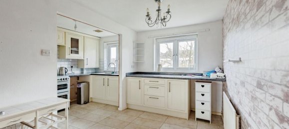 1 bedroom Maisonette in Crawley, United Kingdom No. 6304 9