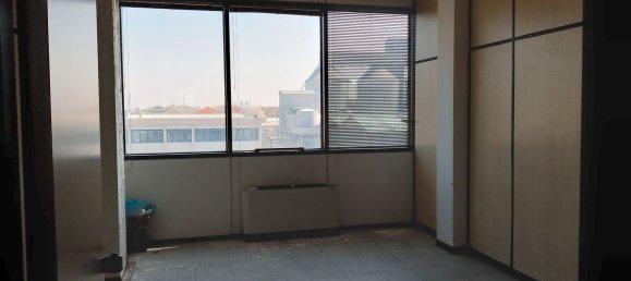 Bureau à Arcore, Italy 285m² No. 167070 18