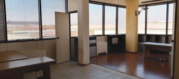 Bureau à Arcore, Italy 285m² No. 167070 22