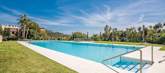 Квартира с 3 спальнями в Бенахавис, Испания № 77594 11