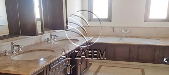 Villa T4 em Saadiyat Island, UAE N.º 28999 9