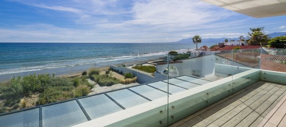 6 bedrooms Villa in Marbella, Spain No. 93704 4