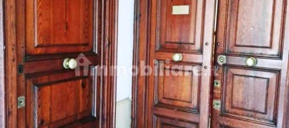 6 rooms Apartment in Naples, Italy No. 21367 13
