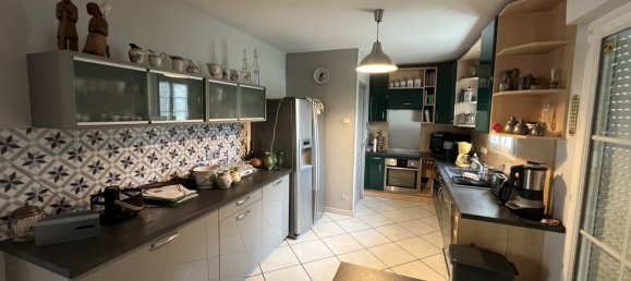 Casa de 4 dormitorios en Fondettes, France No. 90169 4