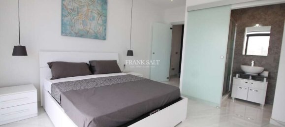 1 bedroom Penthouse in Saint Julian's, Malta No. 9917 15
