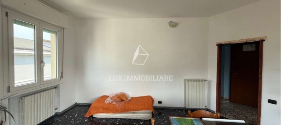 3 rooms Apartment in Sassuolo, Italy No. 303021 5