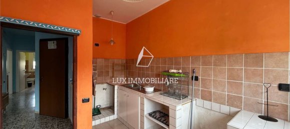 3 rooms Apartment in Sassuolo, Italy No. 303021 9