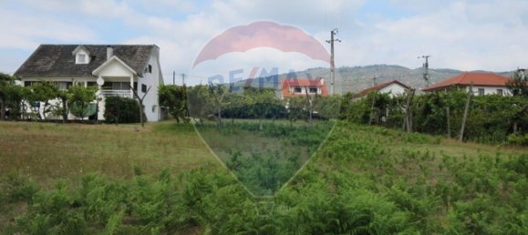 Grundstück in Vale de Bouro, Portugal 1223m², Nr. 41071 14