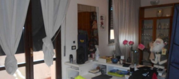 4 bedrooms Apartment in Valera Fratta, Italy No. 364622 2