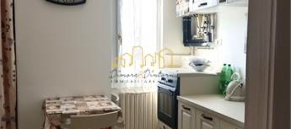 3-salle Appartement à Anzano del Parco, Italy No. 279099 20