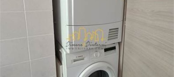 3-salle Appartement à Anzano del Parco, Italy No. 279099 16