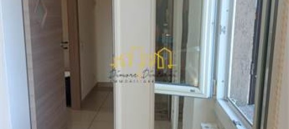 3-salle Appartement à Anzano del Parco, Italy No. 279099 21