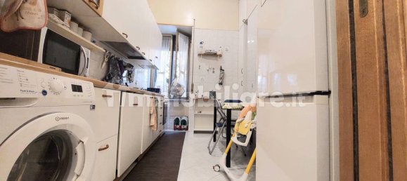 3 bedrooms Apartment in Naples, Italy No. 94563 7