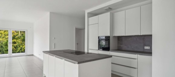 3 bedrooms Apartment in Wetteraukreis, Germany No. 22524 5