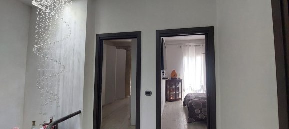 4 Schlafzimmer Villa in Livorno, Italy, Nr. 119087 9