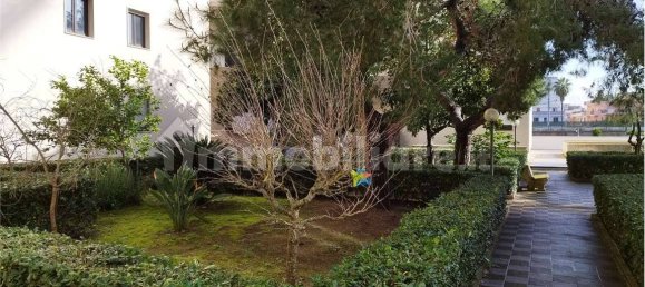 3 غرف نوم شقة في Lecce, Italy رقم 199288 2