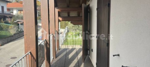 3 bedrooms Villa in Lurate Caccivio, Italy No. 14004 24